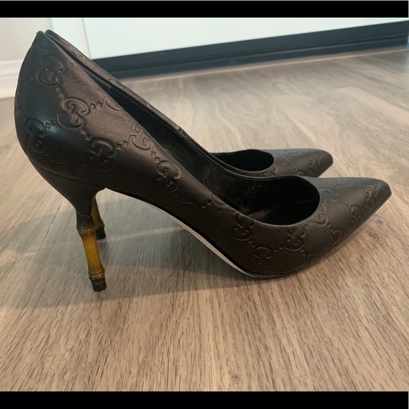gucci pointed shoes